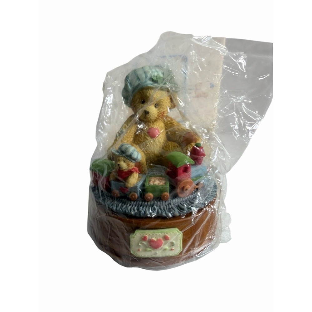 Cherished Teddie Santa Claus is Coming to Town‎ Musical piece